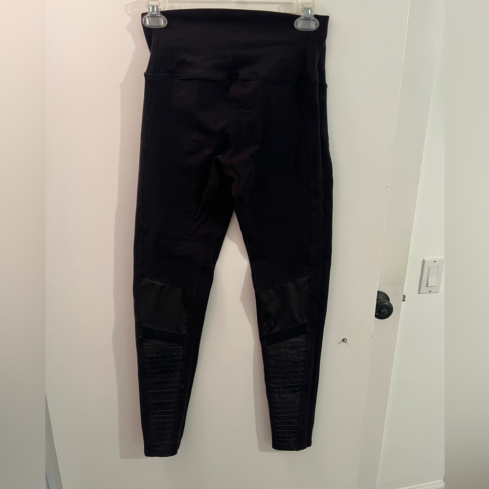 Alo leggings